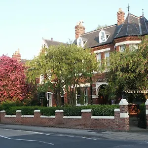 4* Guest house Ascot House